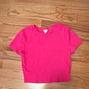 Women’s garage crop top